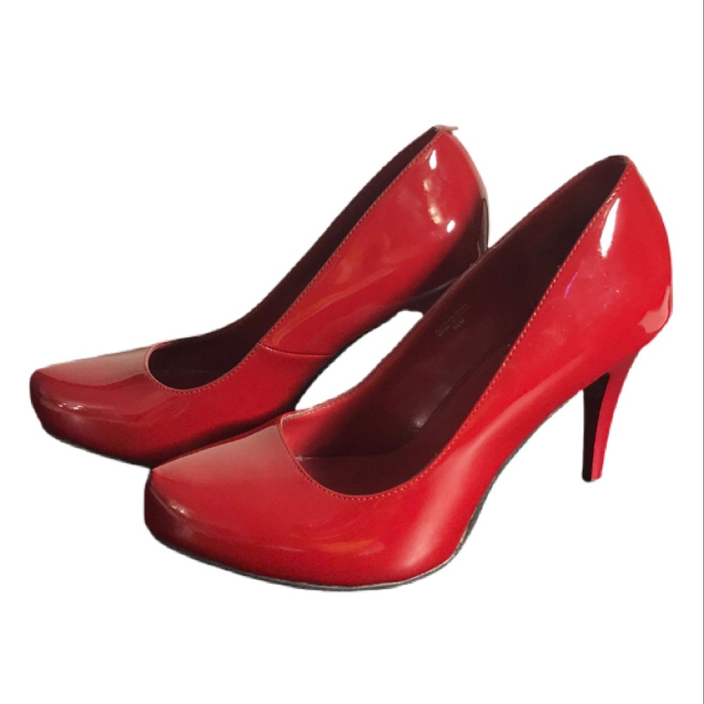 Type Z Heels - Picture 7 of 11